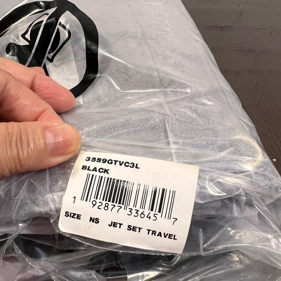 MICHAEL KORS Saffiano Leather 3-in-1 Crossbody. Jet Set Travel bag NWT - Picture 10 of 15